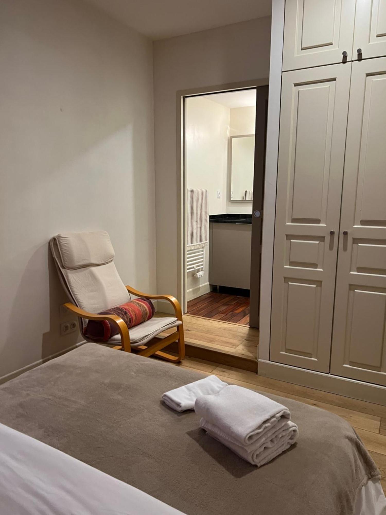 Appartamento Centre Historique Rue Saint Guilhem Montpellier Esterno foto